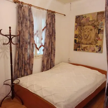 Misu - Haza Guest house *